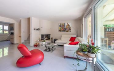Single house 6 rooms - image - 2