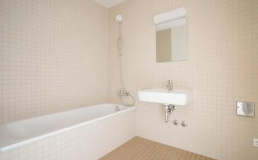 Office - image - 8