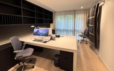 Office - image - 6