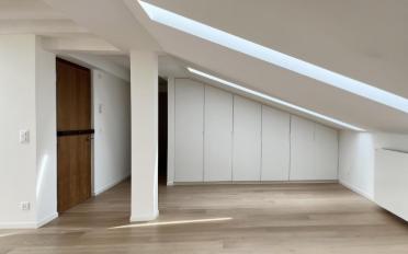 Attic flat 5.5 rooms - image - 3
