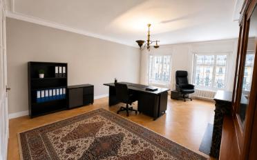 Bureau 1 pièce - image - 1