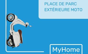 Place à motos couverte - image - 1