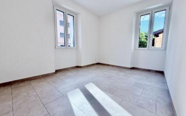 Residential building 7 rooms - image - 4