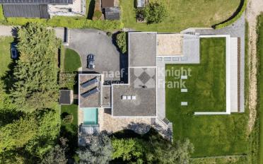 Villa 11 pièces - image - 12