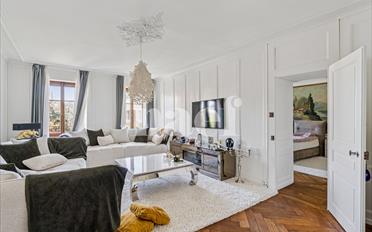 Single house 10 rooms - image - 2
