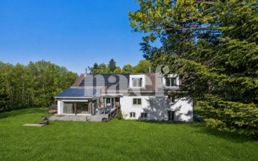 Villa 8.5 Zimmer - image - 1