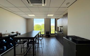 Office 7 rooms - image - 7