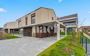 Villa 6.5 Zimmer - image - 1