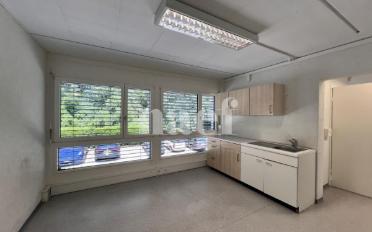 Office - image - 5
