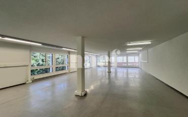 Office - image - 4