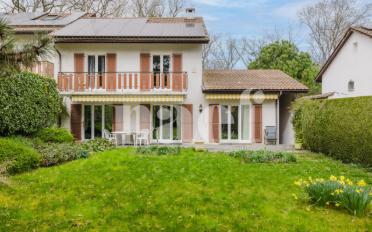 Bifamiliar house 8 rooms - image - 1