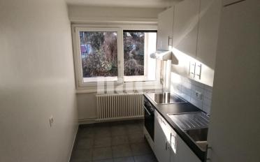 Apartment 4 rooms - image - 3