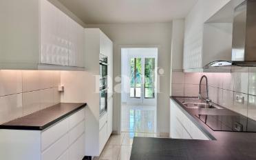 Row house 8 rooms - image - 2