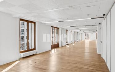 Office - image - 4