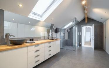 Single house 8 rooms - image - 11