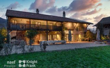 Villa 20 Zimmer - image - 9