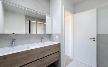 Apartment 4 rooms - image - 8