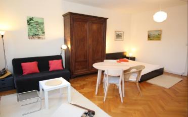 Furnished flat 2 rooms - image - 2