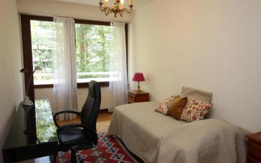 Furnished flat 4 rooms - image - 5