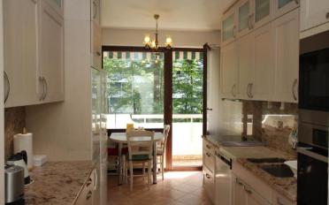 Furnished flat 4 rooms - image - 3