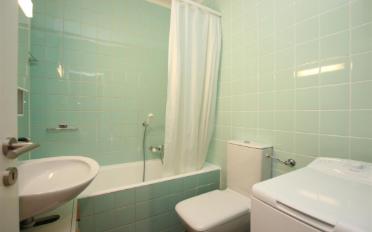 Furnished flat 2 rooms - image - 5