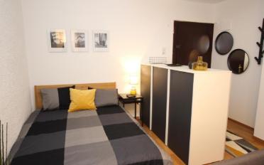 Furnished flat 1 room - image - 2