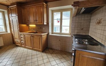 Single house 8 rooms - image - 13
