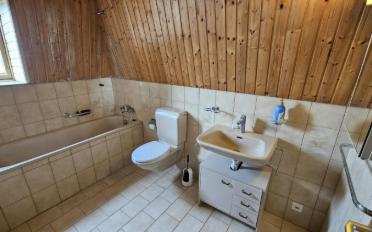 Single house 8 rooms - image - 10