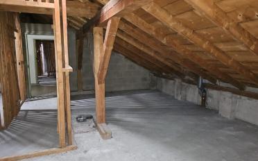 Attic compartment 1 room - image - 6
