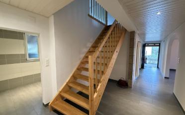 Einfamilienhaus 7.5 Zimmer - image - 3