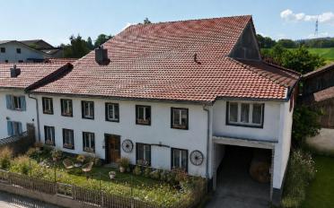 Mixed use property - image - 1