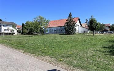 Building land - image - 3