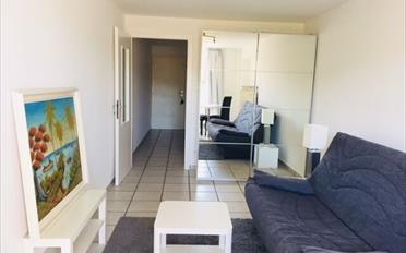 Mixed use property - image - 2