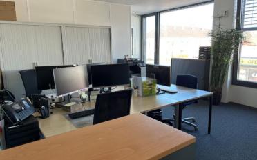 Bureau 6 pièces - image - 9