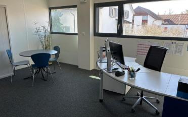 Bureau 6 pièces - image - 3