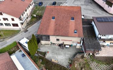 Einfamilienhaus 10.5 Zimmer - image - 2