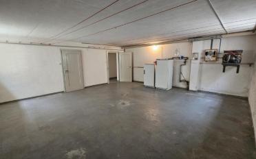 Villa 9.5 pièces - image - 11