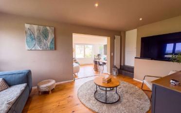 Einfamilienhaus 8.5 Zimmer - image - 3