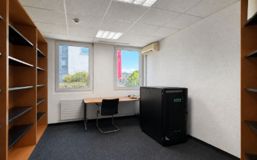 Bureau - image - 7