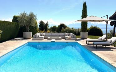 Villa 10.5 Zimmer - image - 1