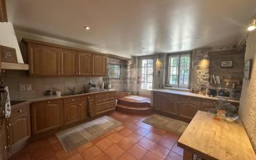 Farm house 10 rooms - image - 8