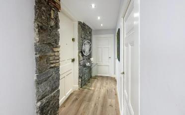 Apartment 4 rooms - image - 3