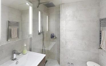 Apartment 4 rooms - image - 7