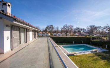 Villa 7.5 Zimmer - image - 2