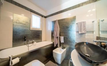 Villa 7.5 Zimmer - image - 7