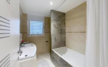 Villa 9 pièces - image - 9