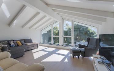 Villa 6.5 pièces - image - 2