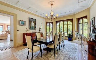 Single house 20 rooms - image - 3