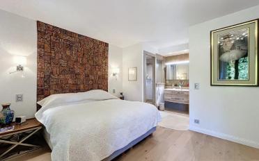Single house 20 rooms - image - 9