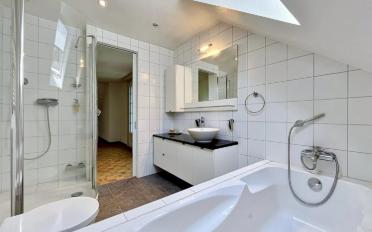 Einfamilienhaus 6.5 Zimmer - image - 10